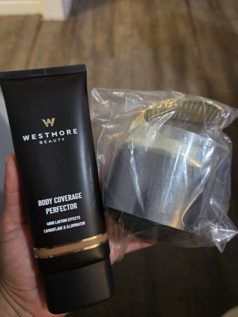 Westmore Beauty Body Coverage Makeup & Kabuki Brush Golden Radiance